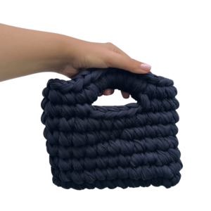 Modelo C-204 | Raw Square